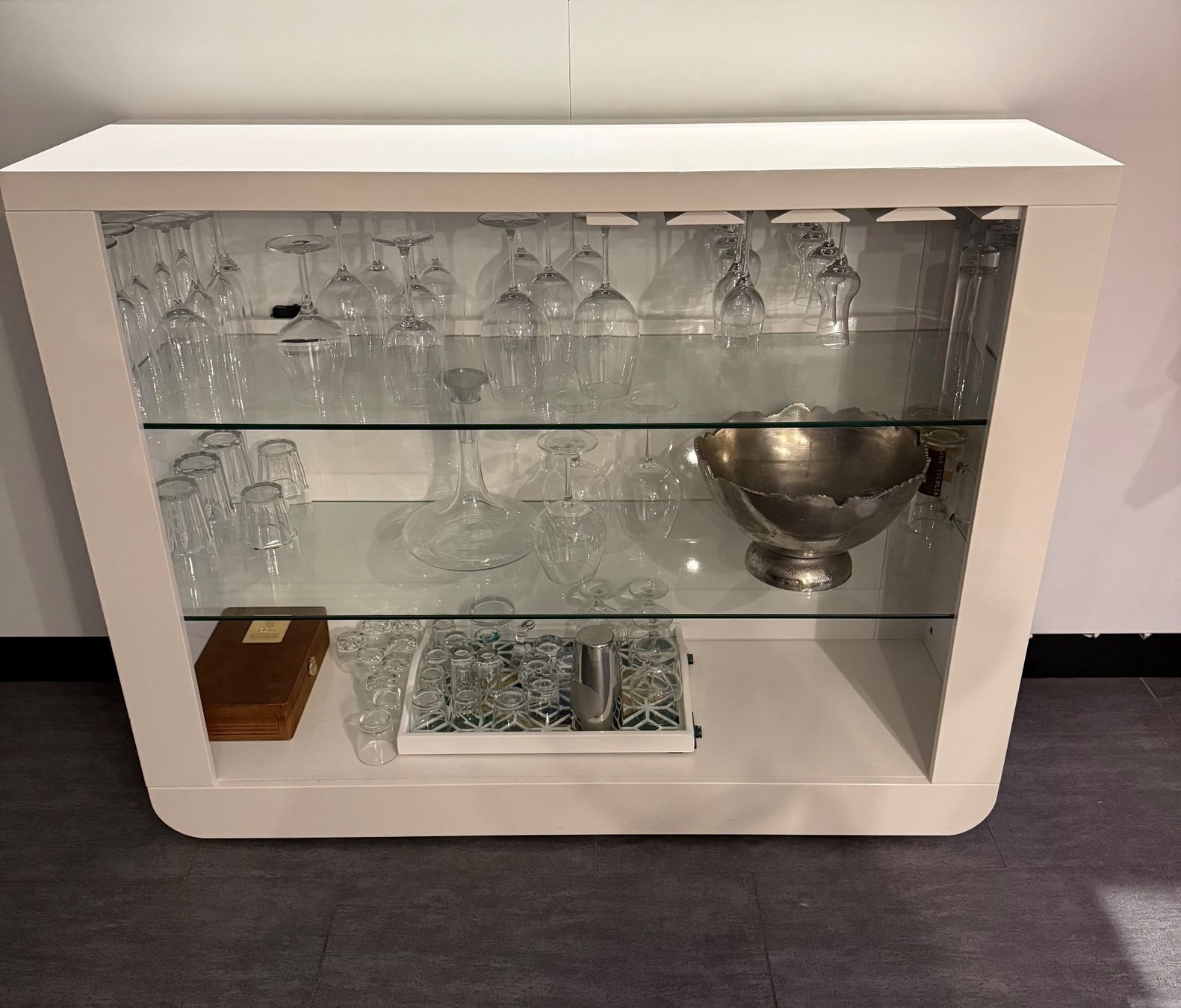 Equipement de magasin & Foires: Hausbar – D'occasion à Zürich par kin_lf6z 2