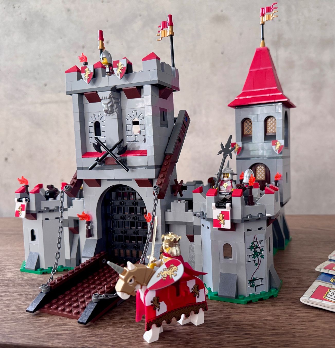 Lego Kit di costruzioni: LEGO Castle 7946 King's Castle ab CHF 1.- – Usato da Riehen venduto da will_stubbings 1