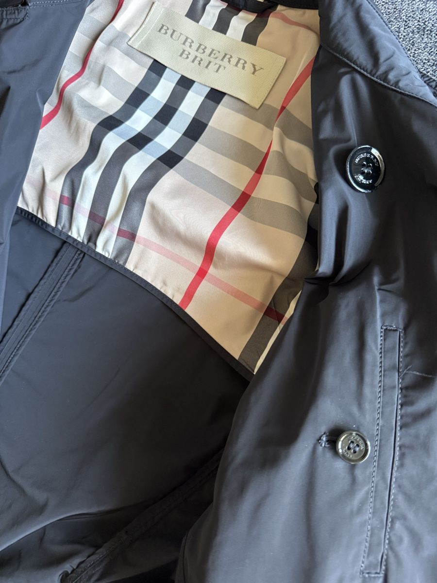 Burberry Mäntel: Burberry Brit - trench coat – Neu (gemäss Beschreibung) aus Villars-sur-Ollon von bab_fy88 2