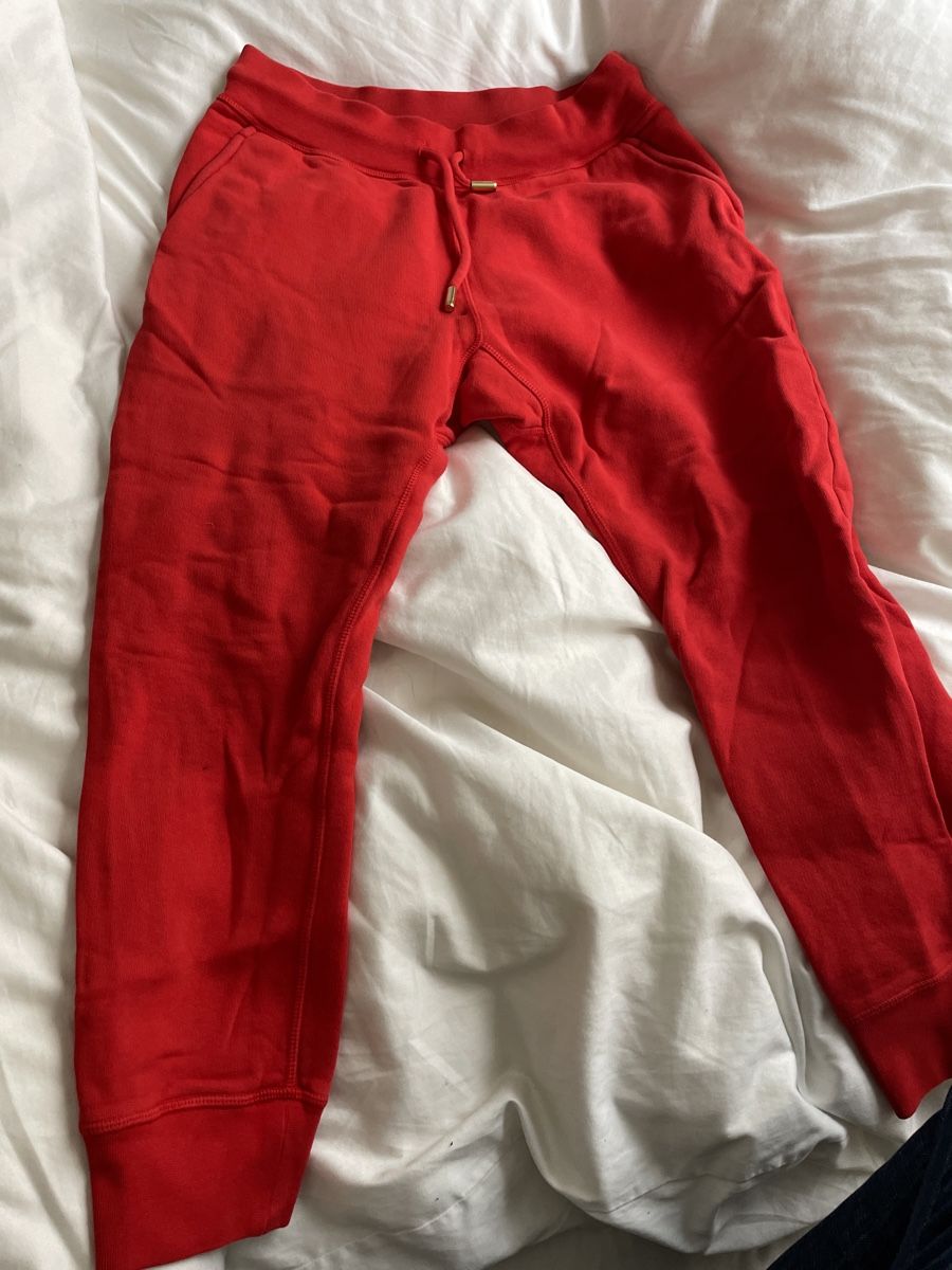 Dsquared2 Hosen: Dsquared Jogging Hose – Gebraucht aus Zunzgen von mel_y6w2