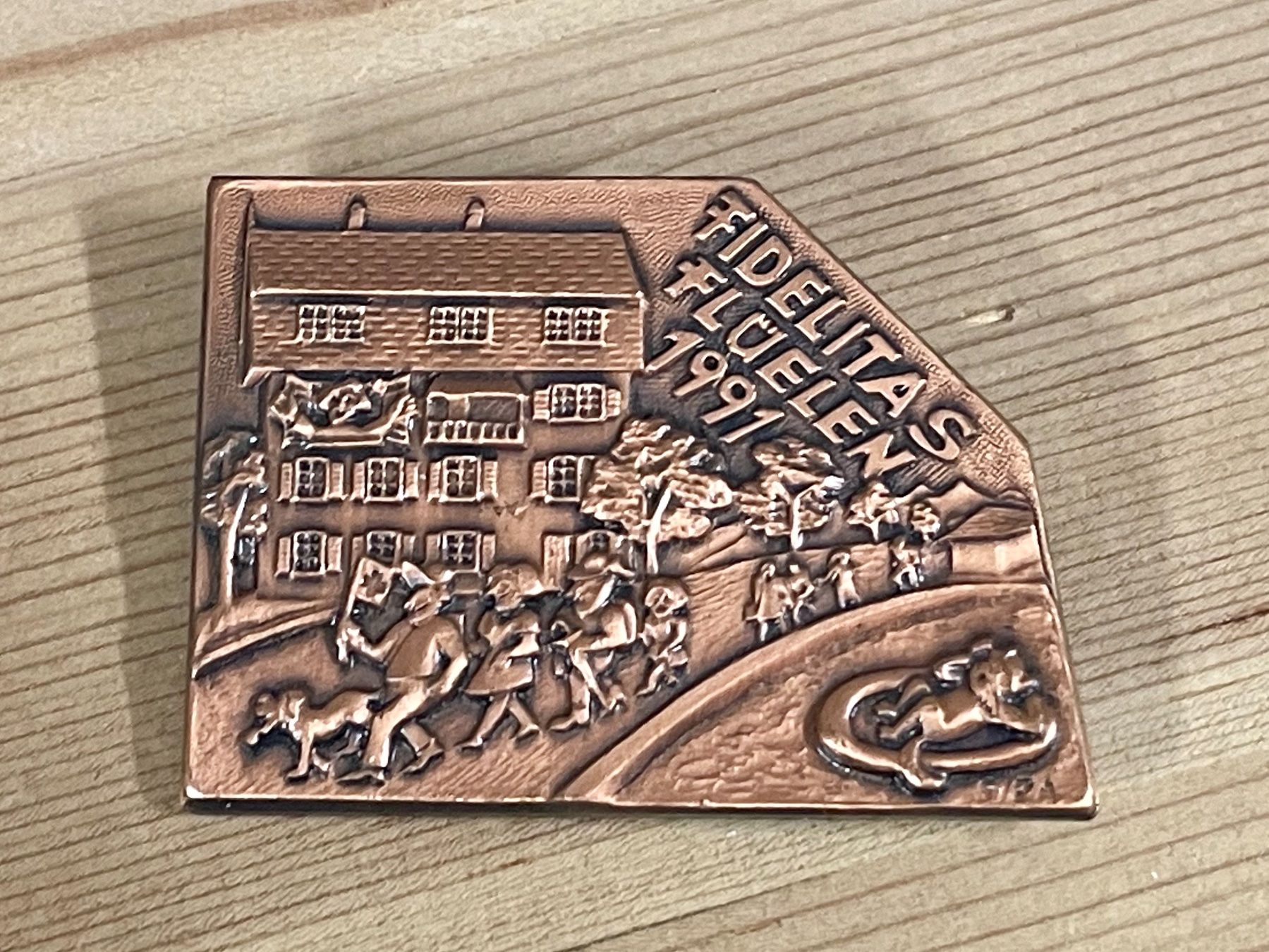 Plaketten & Abzeichen: Plakette Flüelen 1991 – Gebraucht aus Luzern von mainwerk