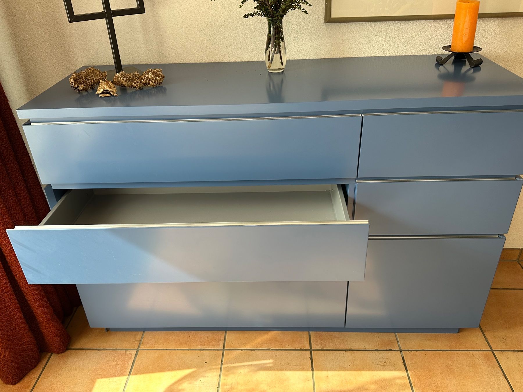 Cassettiere: Sideboard /Kommode fernblau, in gutem Zustand – Usato da Spiez venduto da TripTrapp 2