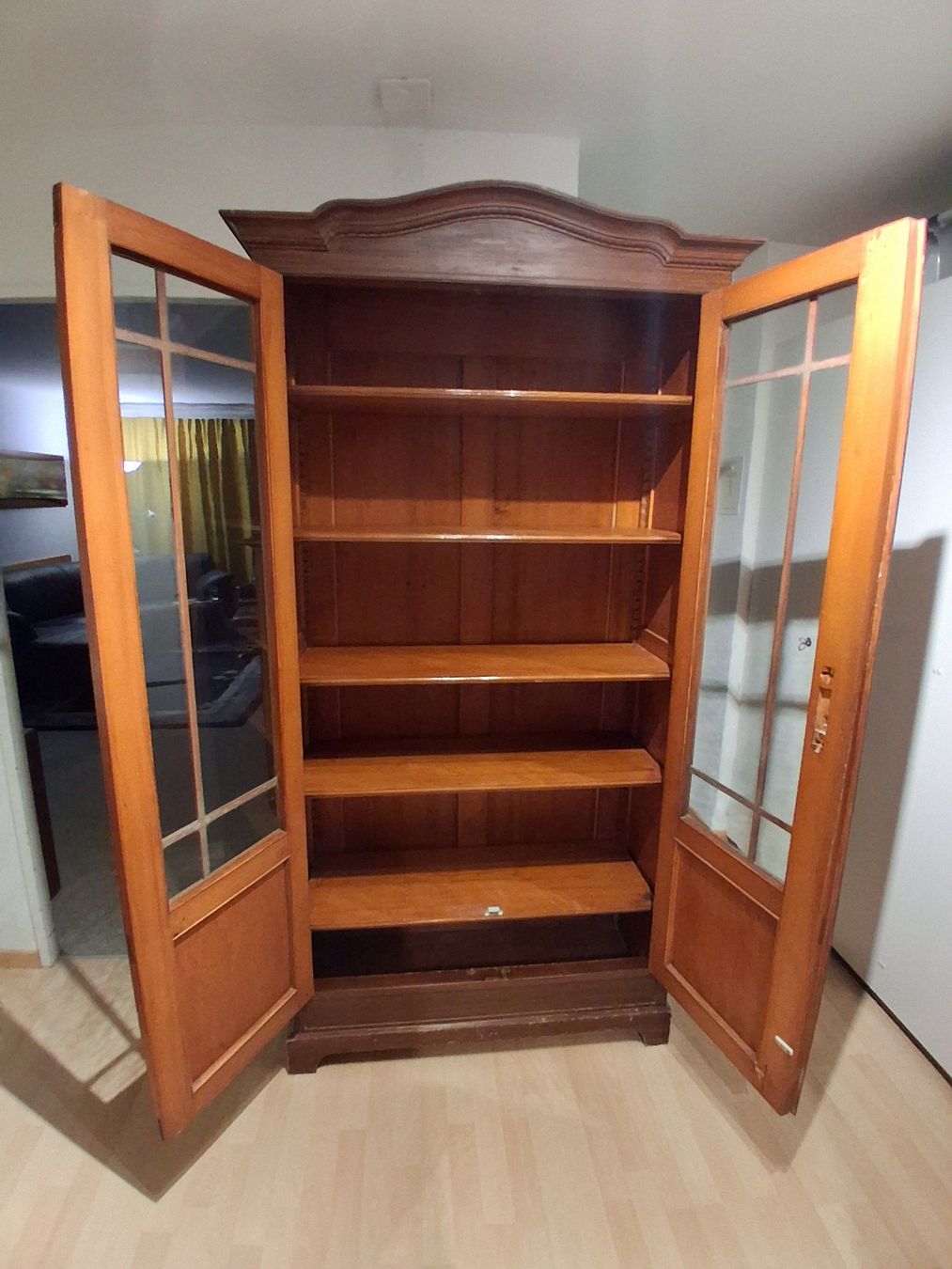 Armadi: Bücherschrank antik – Usato da Biberist venduto da Vinylaudio 2