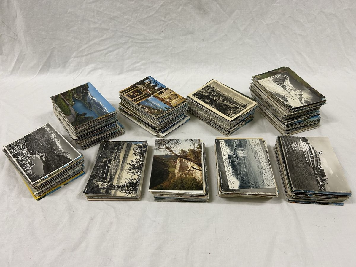 Cartes postales: Über 1000 Stk. Ansichtskarten Lot – D'occasion à Fanas par Alessio11