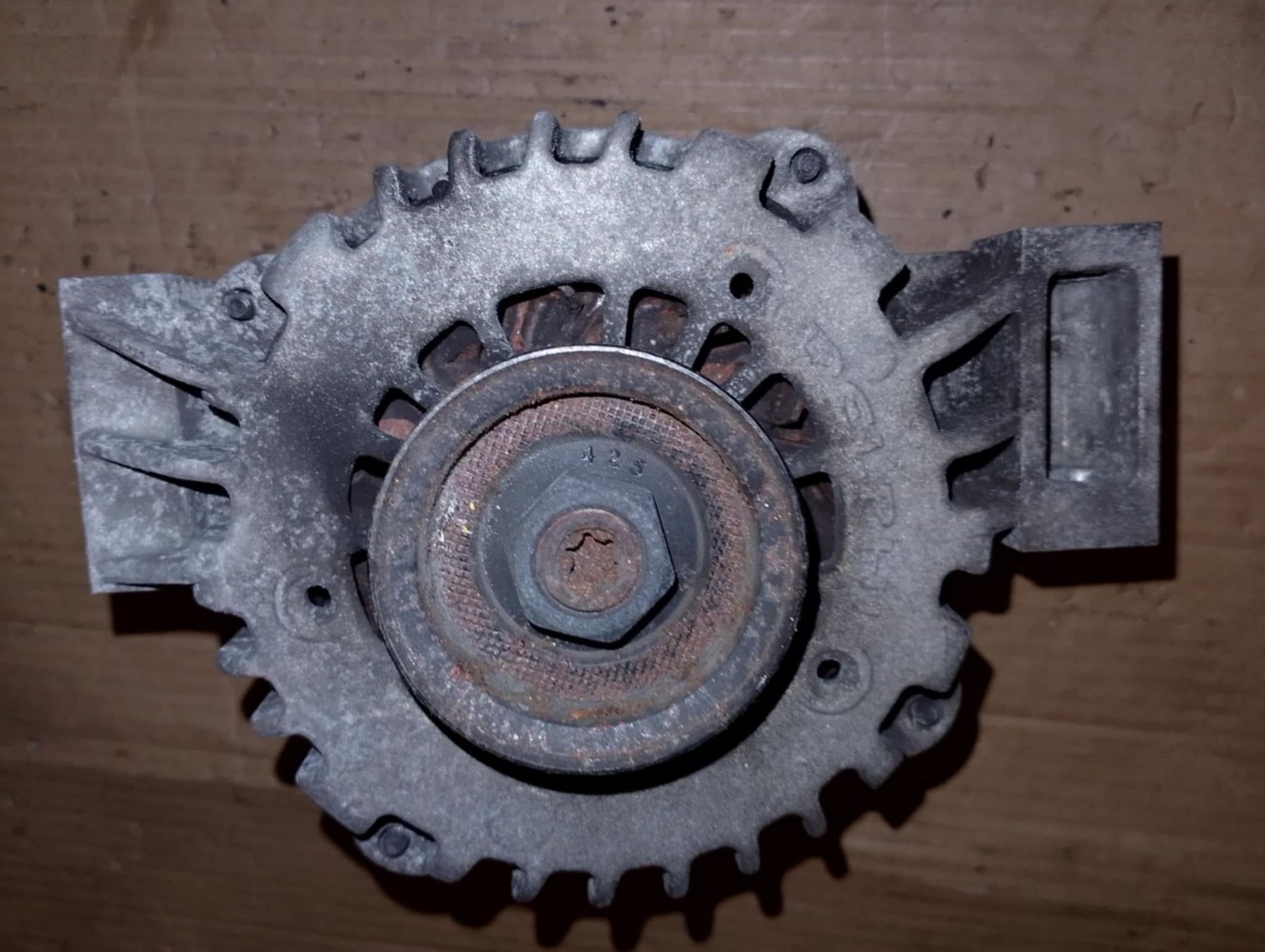 Tutti pezzi di ricambio auto: Alternator Chevrolet Trailblazer 2002-2005 – Usato da Niedergösgen venduto da usc_tt5r 2