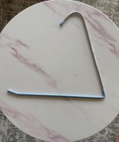 Accessoire-Kleiderbügel aus Metall, beschichtet