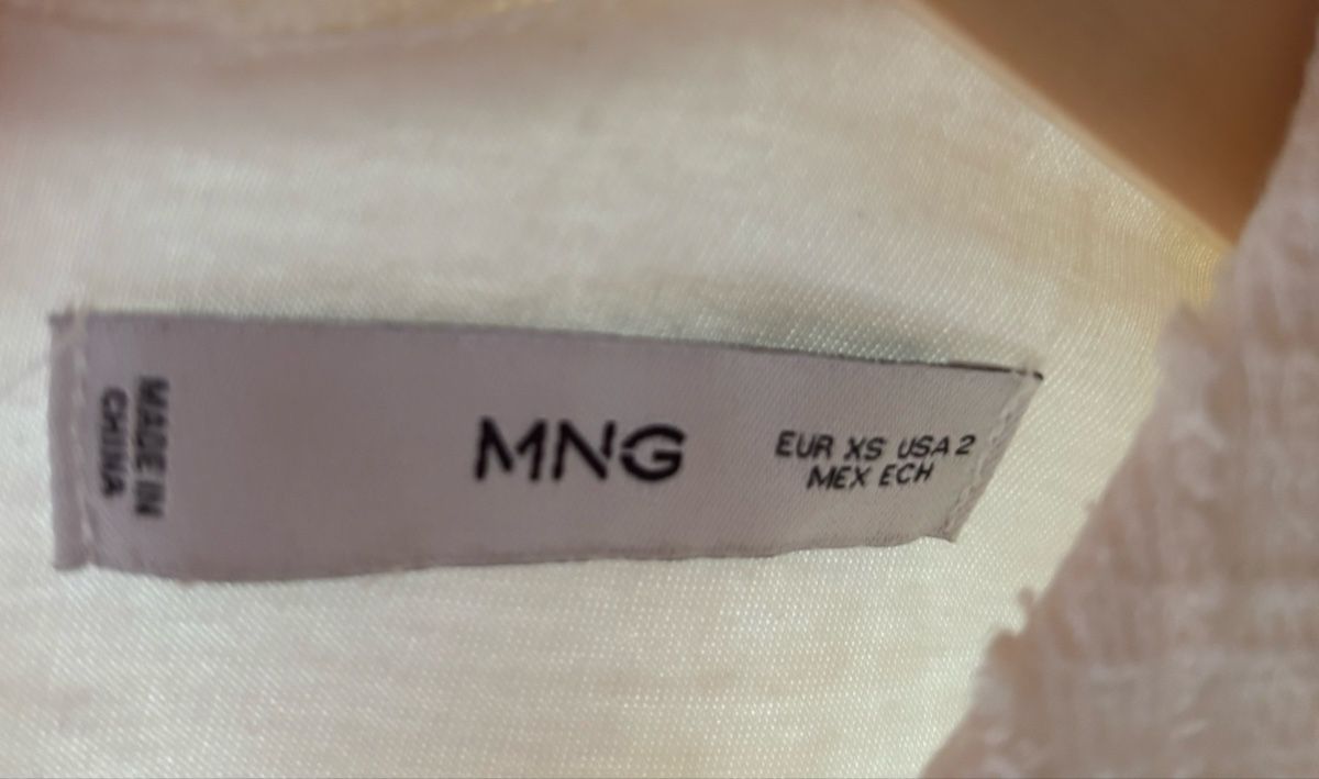 Mango Kleider: Kleid MNG weiss  – Gebraucht aus Estavayer-le-Lac von constance-esta 4