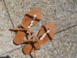 Sandales
