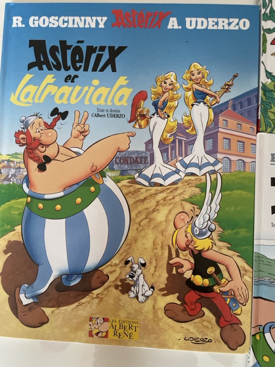 Fumetti: 5 bandes dessinées Astérix – Nuovo (secondo la descrizione) da Dübendorf venduto da fel_cxq9 2