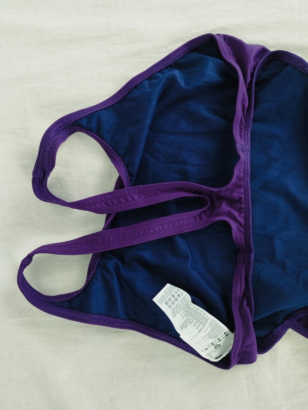 Arena Maillots de bain & Bikinis: ARENA Schwimmanzug violett Gr.38 – Neuf avec emballage d'origine à Schübelbach par Restwert_Schubelbach 2