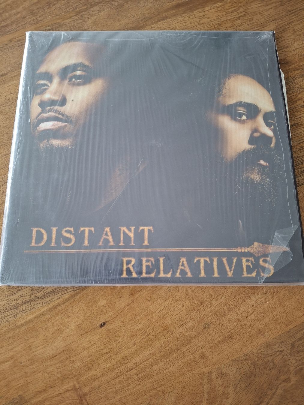 Schallplatten: Nas & Damian Marley  - Distant relatives - LP – Gebraucht aus LAUSANNE von DESH3