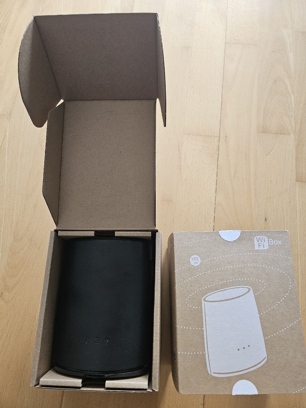 Salt WiFi: Salt WiFi Box W6 Black – D'occasion à Buchs SG par flaviusguias 1