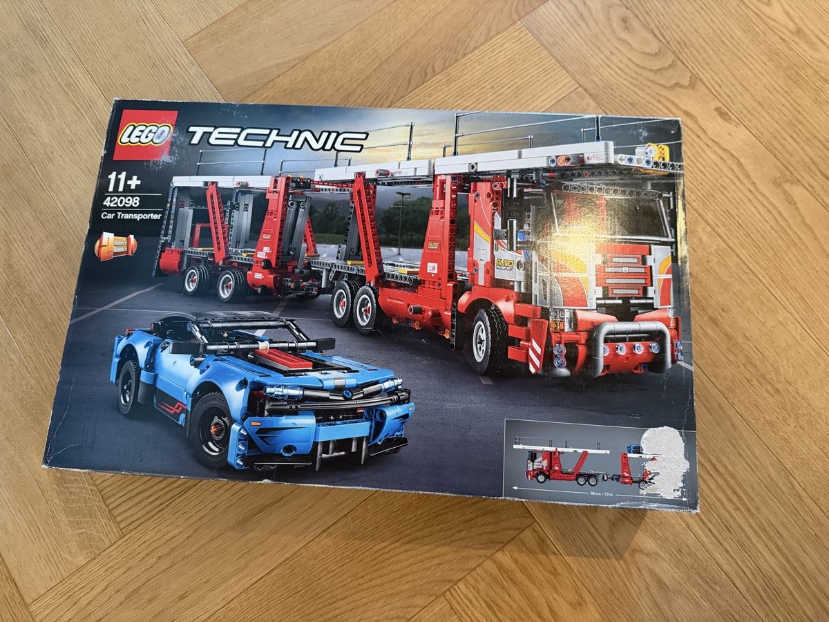 Technics Baukästen: Lego Technic 42098 Autotransporter - ungeöffnet – Neu und originalverpackt aus Hergiswil NW von lindiz