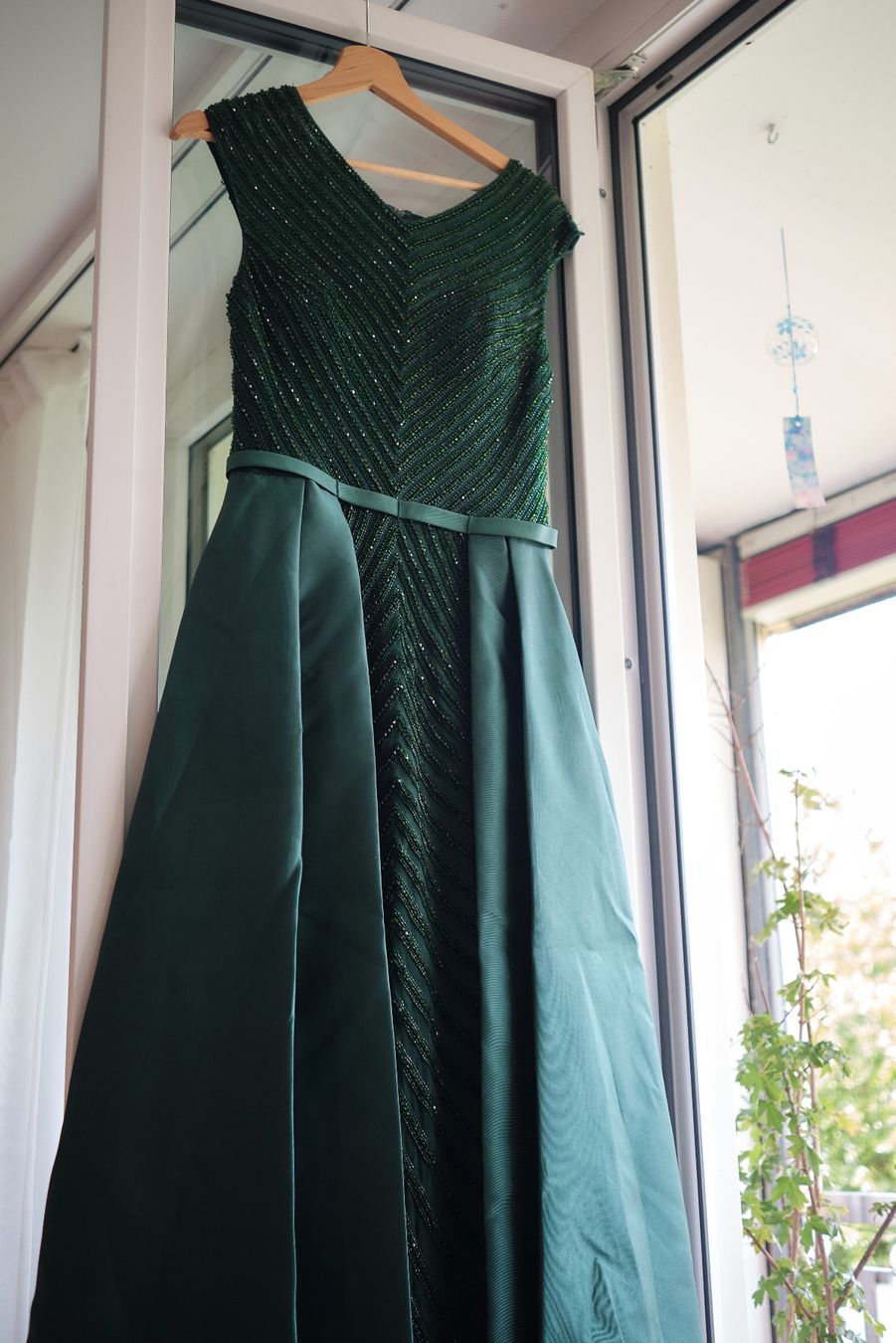 Lotti di vestiti: Abendkleid mit Clutch & Schal Gr. 38 – Usato da Bellach venduto da swissealine 2