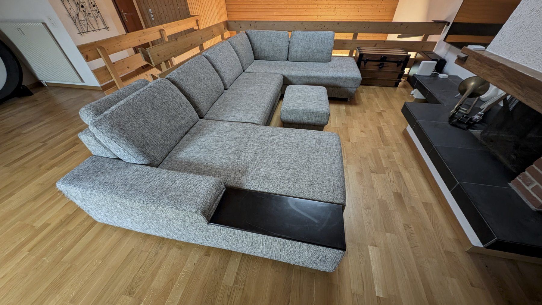 Divani: Ecksofa mit Hocker – Usato da Wichtrach venduto da Martin2009 1