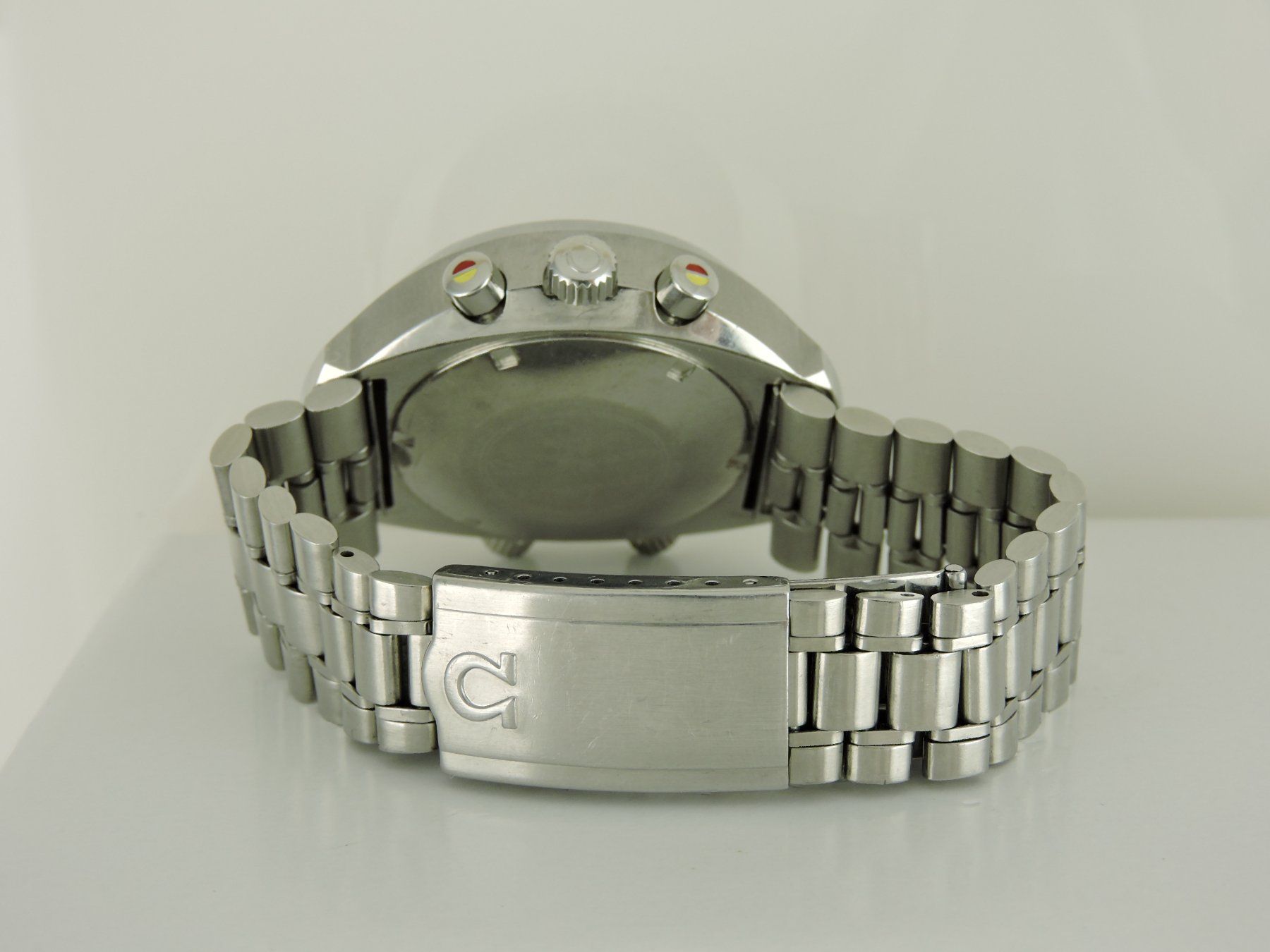 Omega Uhren: 1975 Omega Flightmaster 145.036 - Serviced cal. 911 – Gebraucht aus Bern von Vintage-Oyster 7