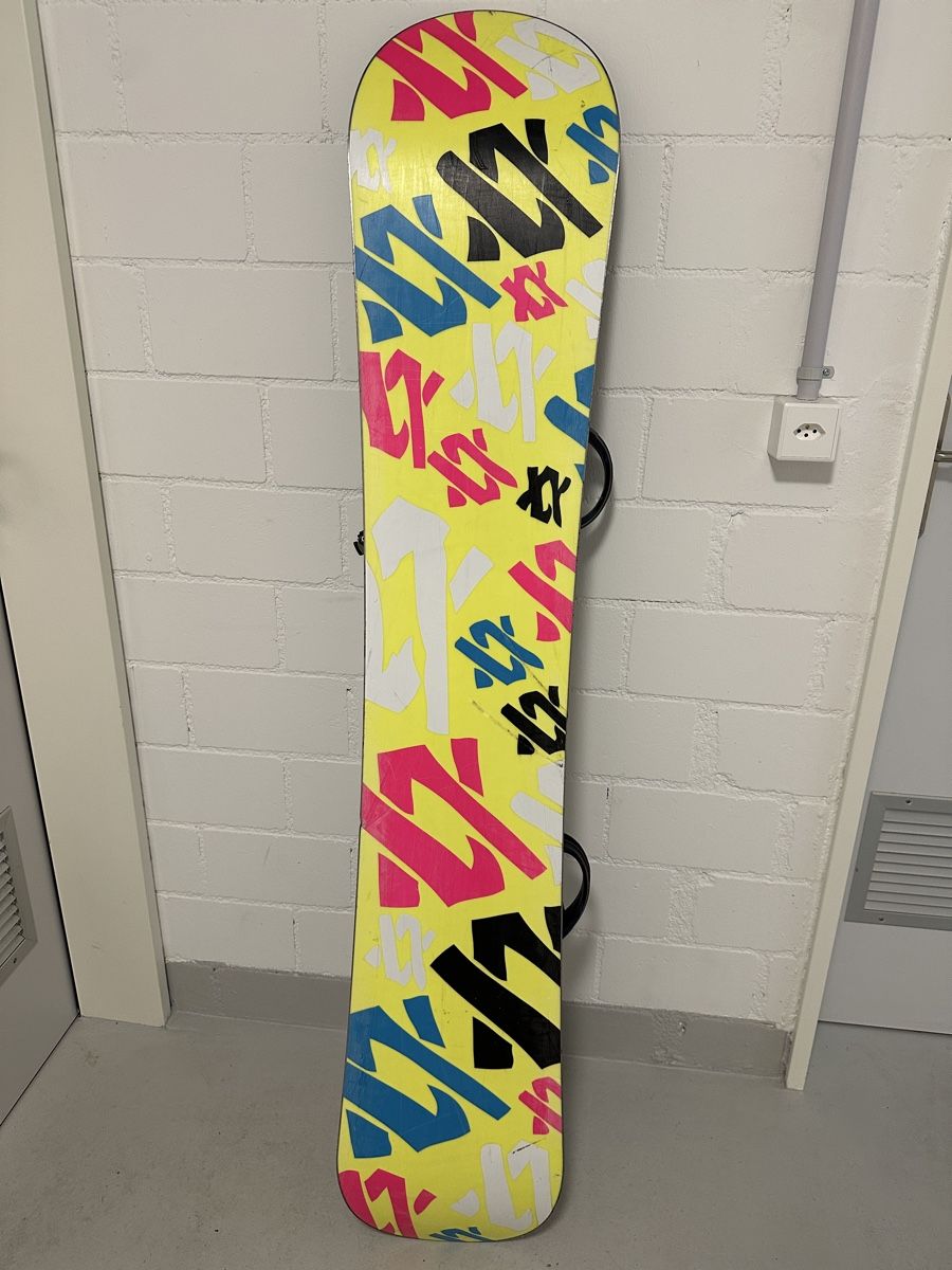Völkl Board: Snowboard Völkl 162cm – Usato da Winterthur venduto da SellBell 1