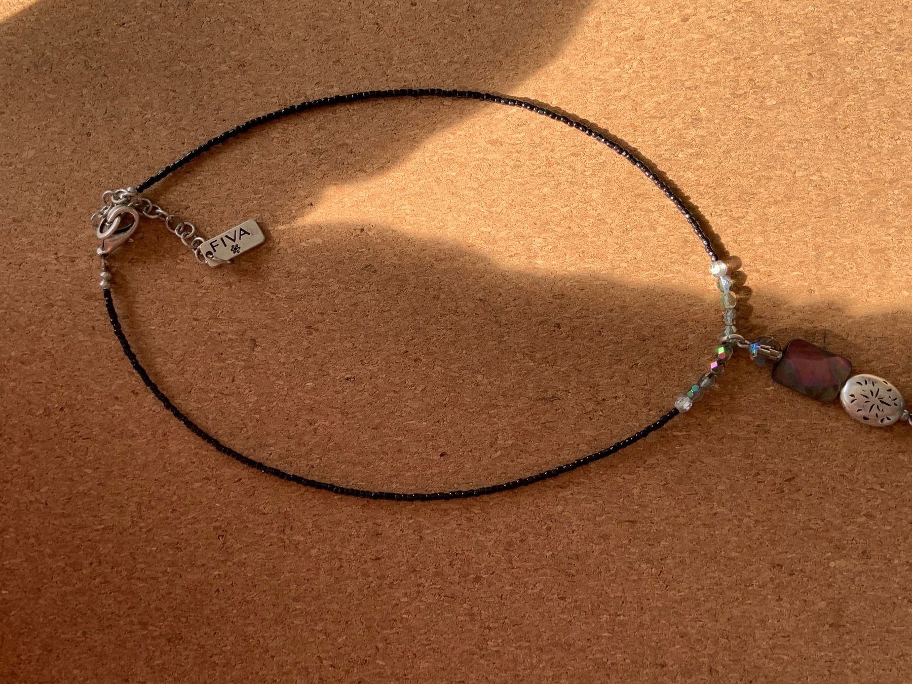 Catenine: Kette Perlmut-schwarz-farbig (40cm) – Usato da Laufen venduto da Bellavitaboom 5