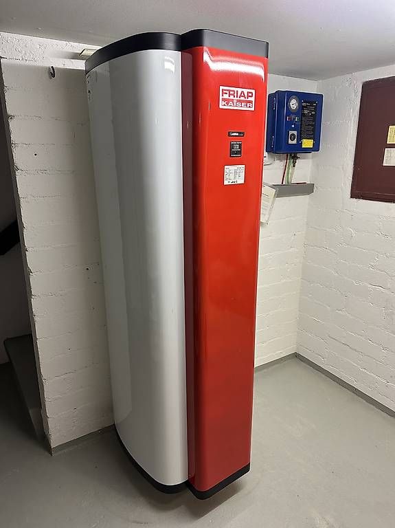 Sanitari: Warmwasserboiler - 300L - Friap – Usato da Bremgarten b. Bern venduto da DominiqueGilgen 1