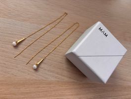Puces d'oreilles MAM dorées à l'or fin et perles