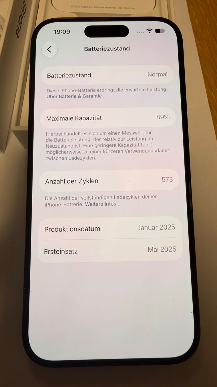 Apple Handys / Smartphones: iPhone 15 Pro blue 128GB – Gebraucht aus Richterswil von Ruvstein37 8