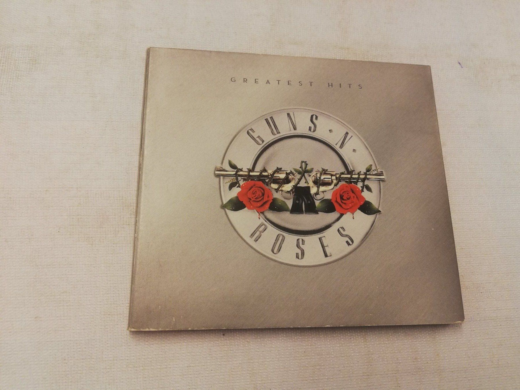 CD: GUNS N' ROSES - GREATEST HITS – Usato da Bern venduto da Vinylsound.ch