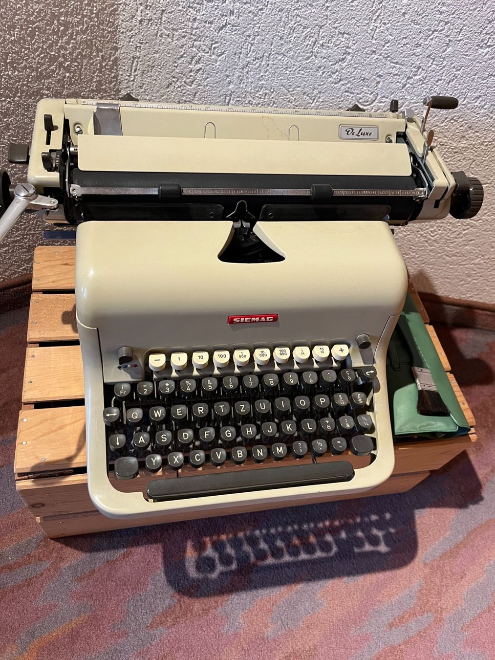 Macchine da scrivere: Schreibmaschine mechanisch – Usato da Montlingen venduto da Giardini13