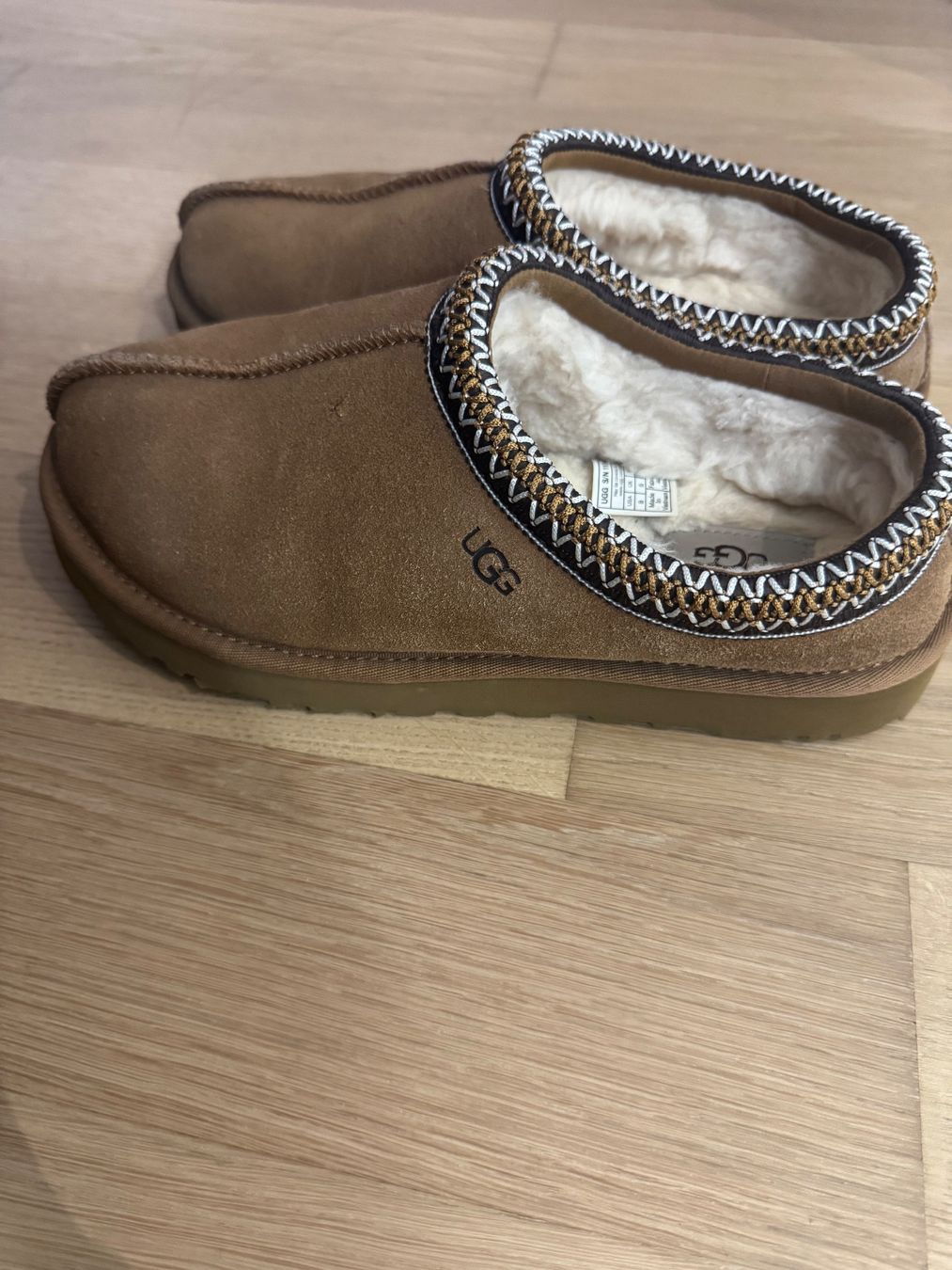 Ugg Damenschuhe: UGG Tasman – Neu (gemäss Beschreibung) aus Aarau von christinasarah 1