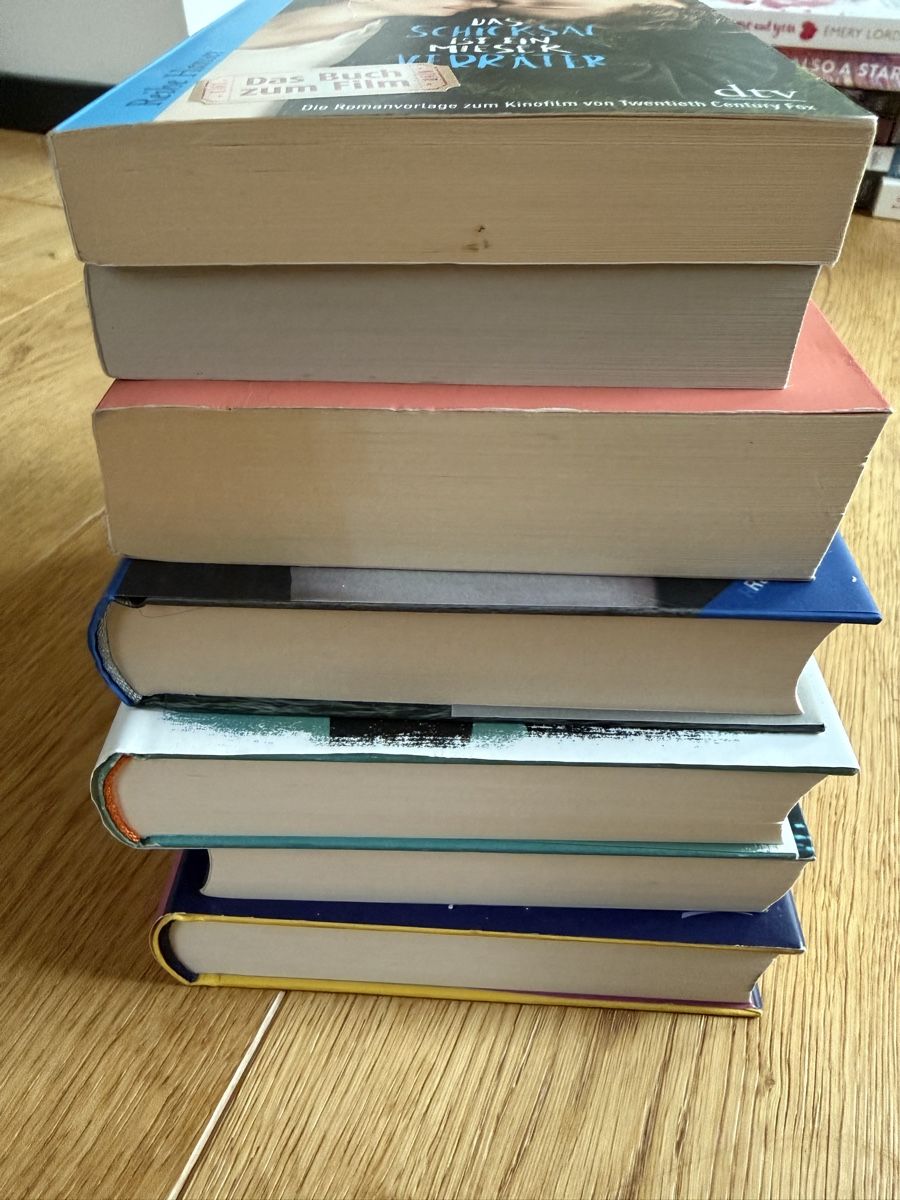 Libri: 7 Bücher – Usato da Zürich venduto da turicum2008 7