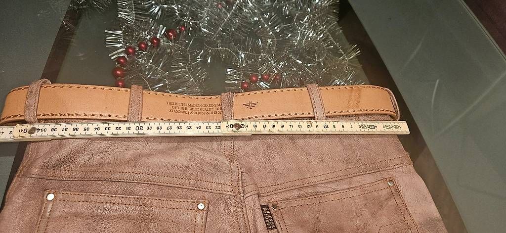 Pantaloni: Schöne dicke Lederhose Braun – Usato da Ittigen venduto da Auderset 4