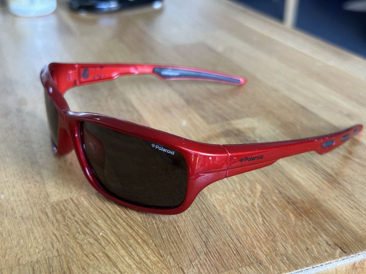 Polaroid Occhiali & Lenti: Polaroid lunettes de soleil unisexe rogue – Usato da Bulle venduto da LeMoleson