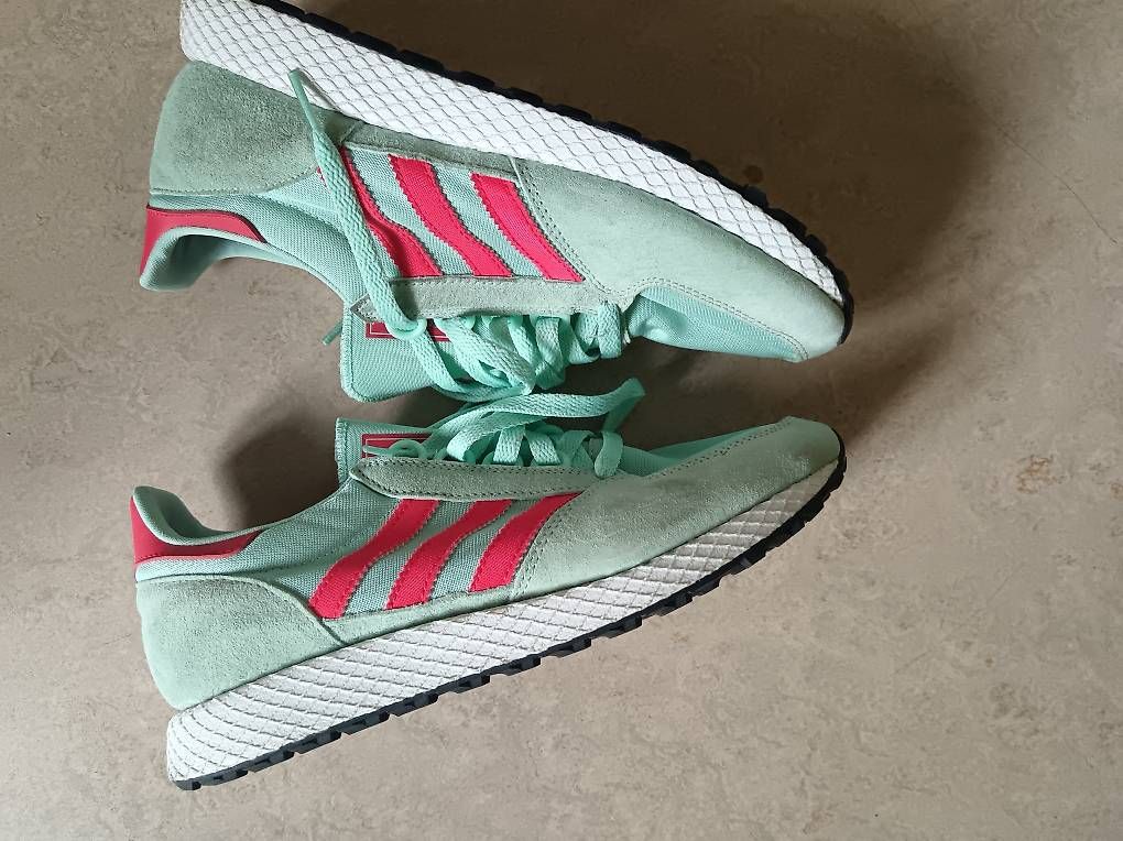Scarpe da donna: Adidas Forest Grove Sneakers size 39.5 – Usato da Glattbrugg venduto da cam_wsk9 2