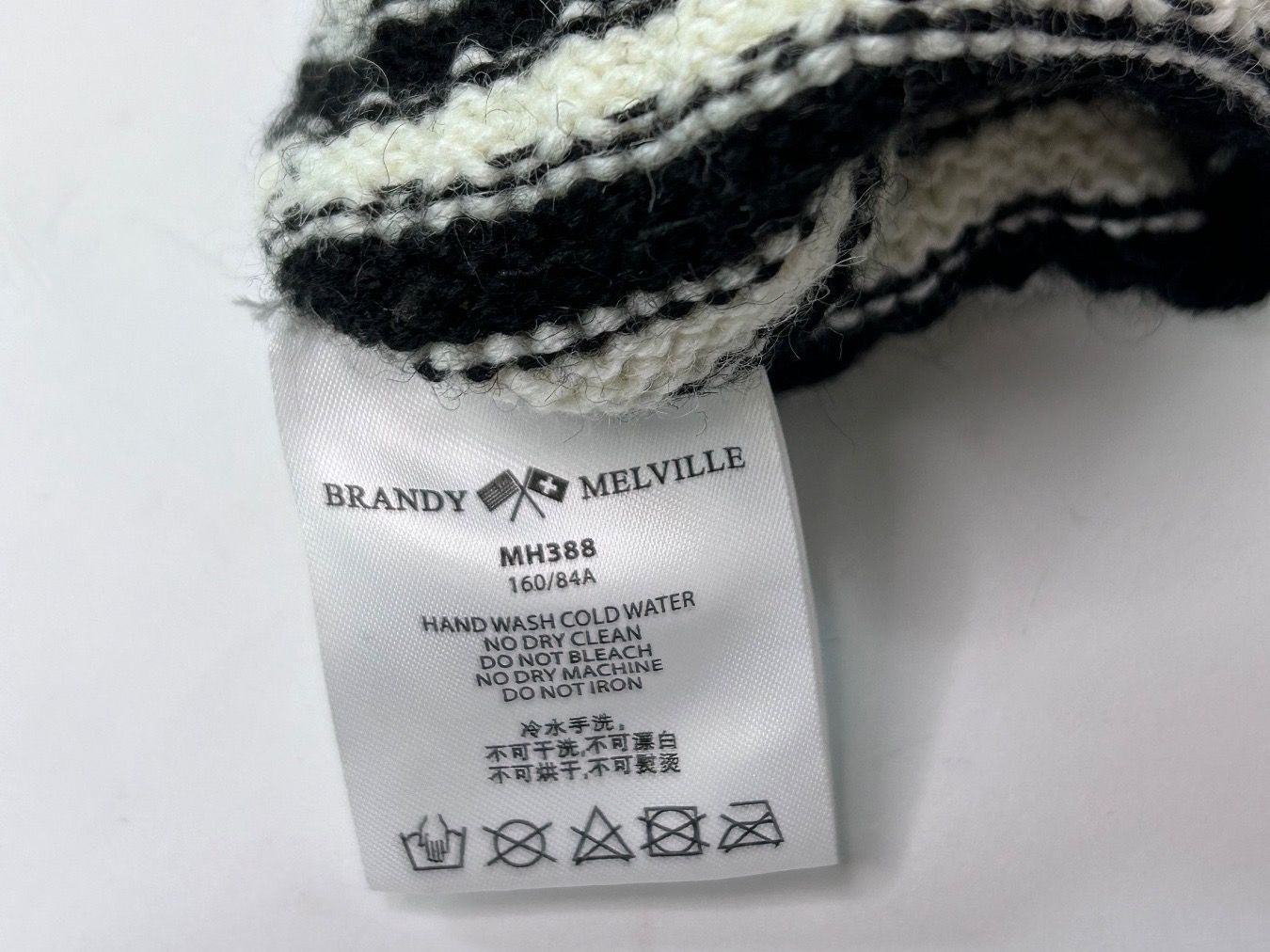 H&M Guanti & manicotti: Brandy Melville Handschuhe – Usato da St. Gallen venduto da look-twice 2