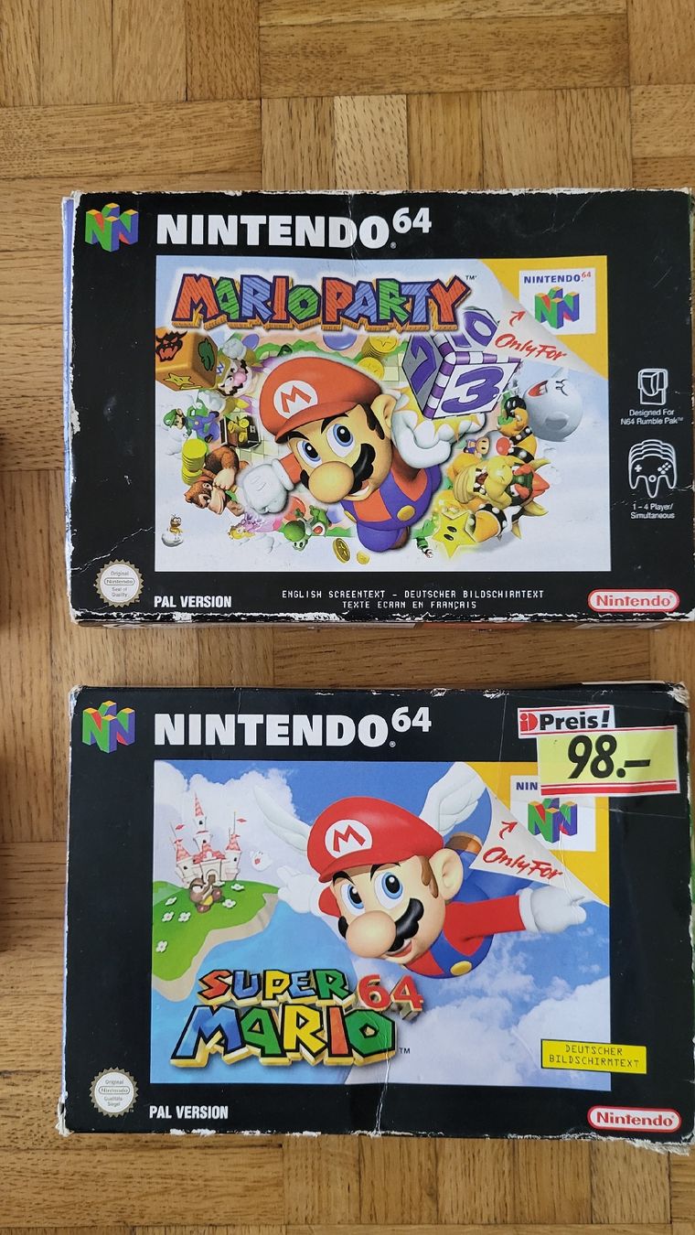 Nintendo Console: Nintendo N64 Konsole, 3x Controller, 4x Spiele – Nuovo (secondo la descrizione) da Biel/Bienne venduto da Retrohr 5
