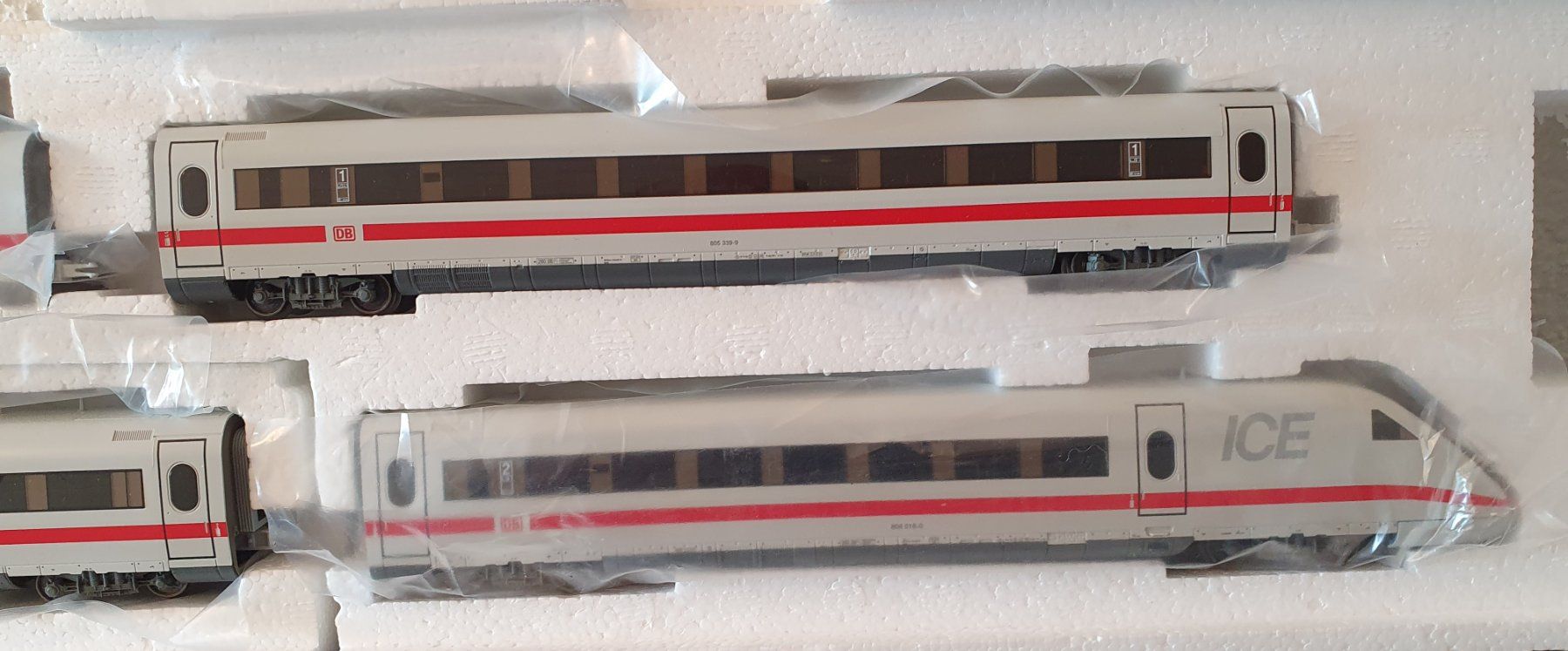 Märklin Modelleisenbahnen: MÄRKLIN: DB ICE TRIEBZUG 4-TEILIG DIGITAL – Gebraucht aus Biglen von taunus82 2