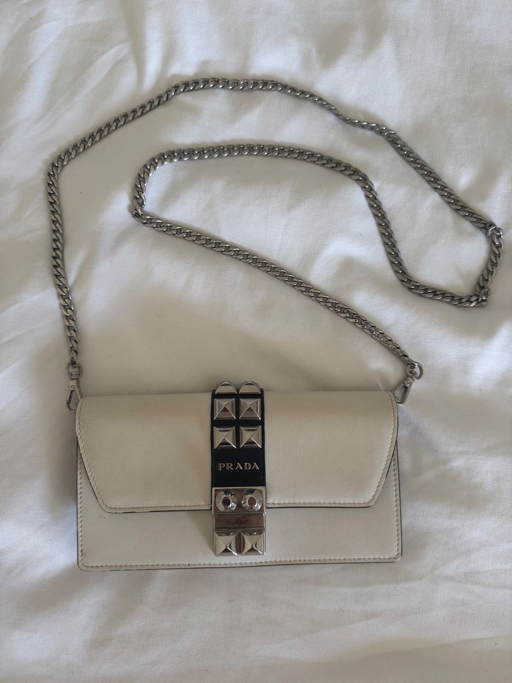 Prada Sacs femmes: Prada Wallet on Chain – D'occasion à Zürich par mha_dpn6