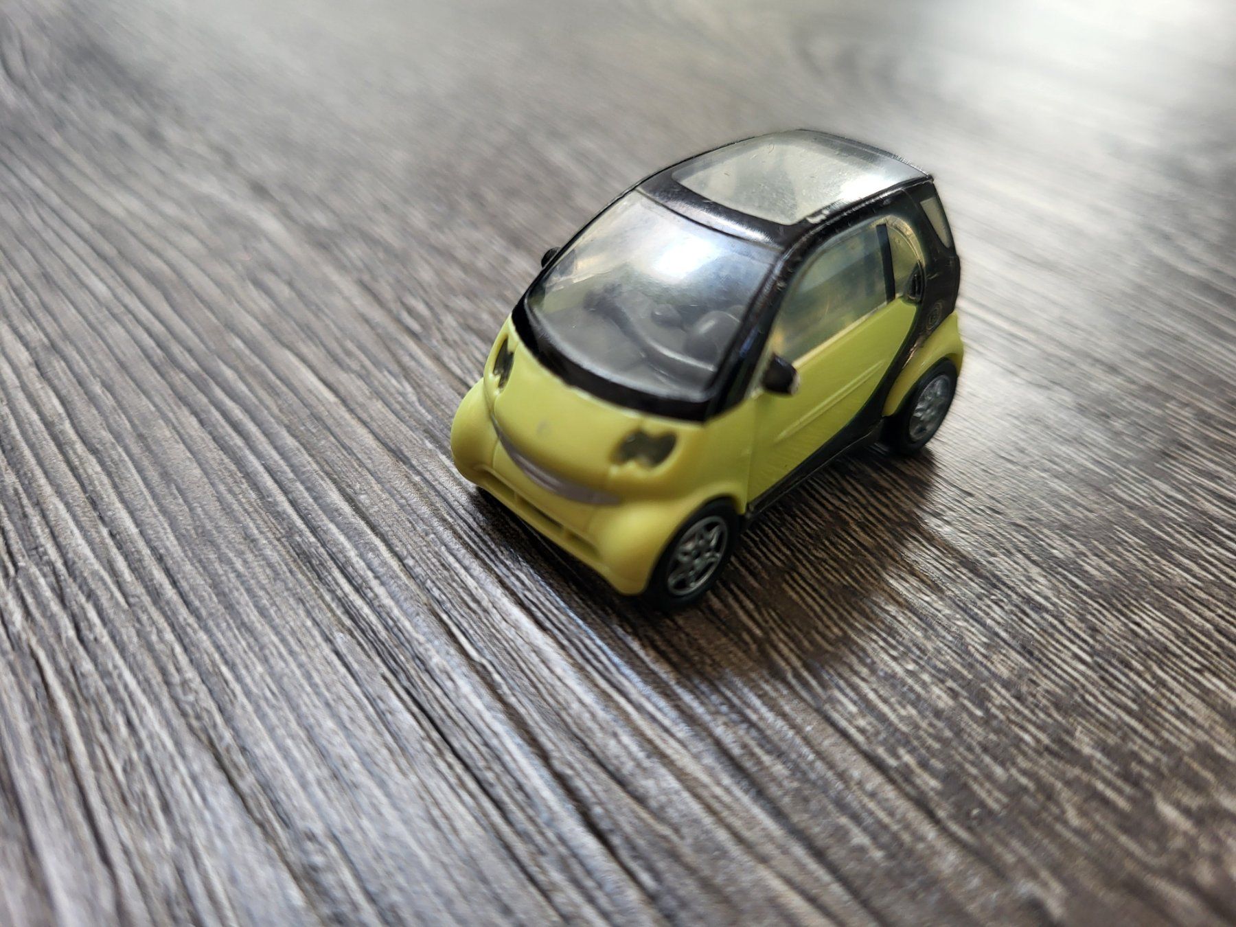 Voitures modèles: Petite voiture Smart – D'occasion à Gampelen par cli_2thg 1
