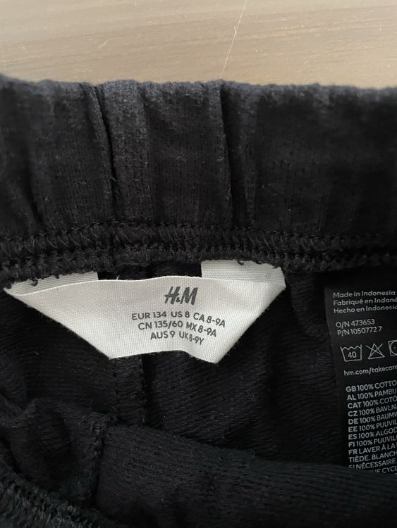 H&M Pantaloni: H&M Shorts, Gr. 134/140 – Usato da Fehraltorf venduto da Nadja0205 2