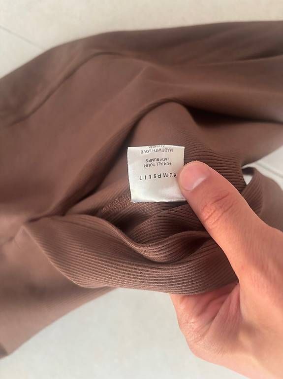 Vestiti: Bumpsuit Maternity Dress - Brown Size Small – Usato da Thalwil venduto da pal_x28f 4