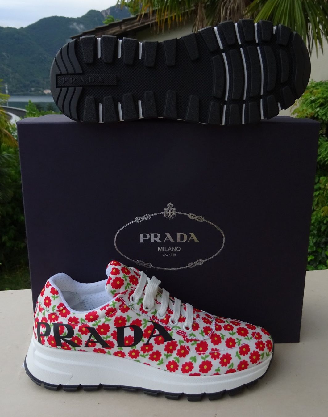 Prada Scarpe da donna: PRADA Originali e Nuovi! Sneakers n. 36 e 36,5 – Nuovo e nell'imballaggio originale da Cadempino venduto da vis_lpp9 5