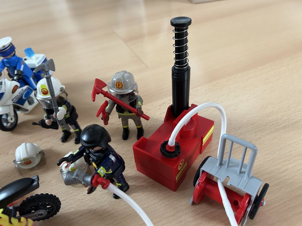 Playmobil Spielzeuge: Playmobil Unfall – Gebraucht aus Hinwil von trauber 2