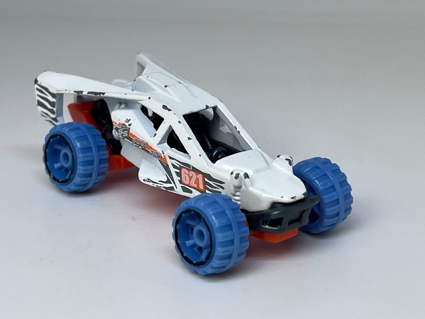 Hot Wheels Modellini d'auto: Hot Wheels Team Hot Wheels Corkscrew Buggy #365 – Usato da Wildegg venduto da LaaBoutique