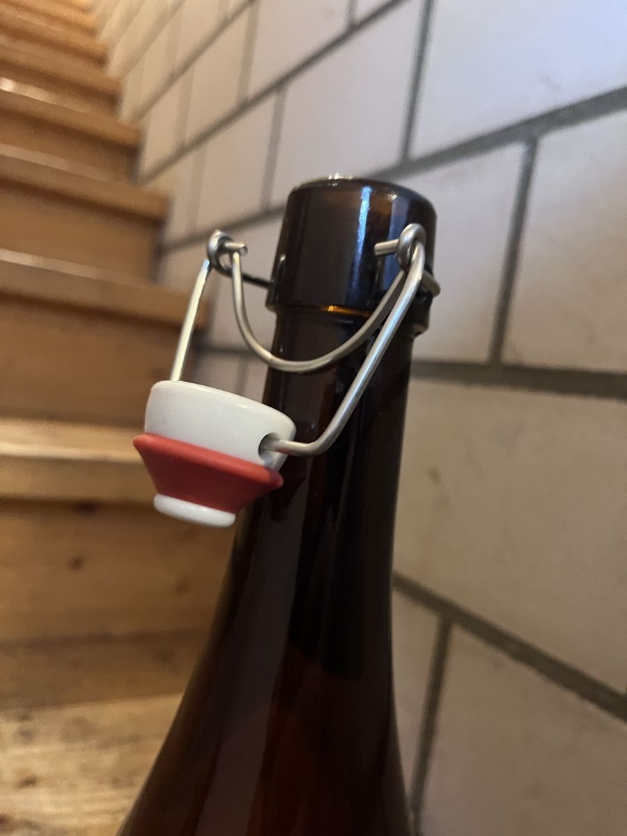 Gläser, Krüge & Flaschen: 3 Bierflaschen (1/2/3 ltr.) – Gebraucht aus Hitzkirch von griesis129 1