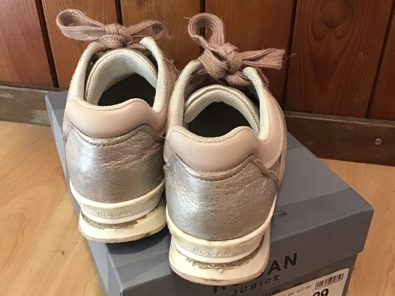 Hogan Scarpe per ragazze: Hogan Sneaker, Rosagold, Gr.29 – Usato da Rotkreuz venduto da GerberaSpider08 1