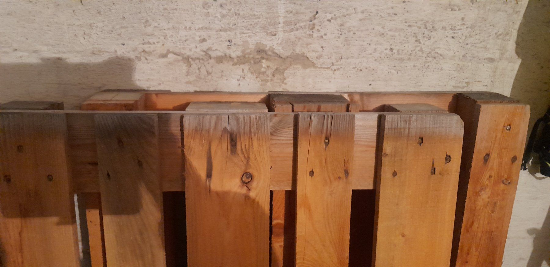 Pallets: Europaletten – Usato da Schaffhausen venduto da ces_wyd6 1