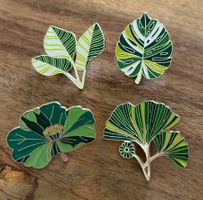4x Pin Pflanzen / Blätter / Monstera