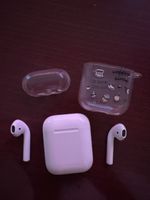 Apple AirPods 2. Generation mit Lightning-Ladecase