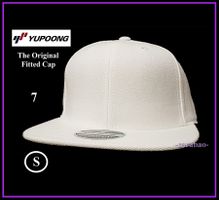 Original YUPOONG Fitted Cap / Weiss / S