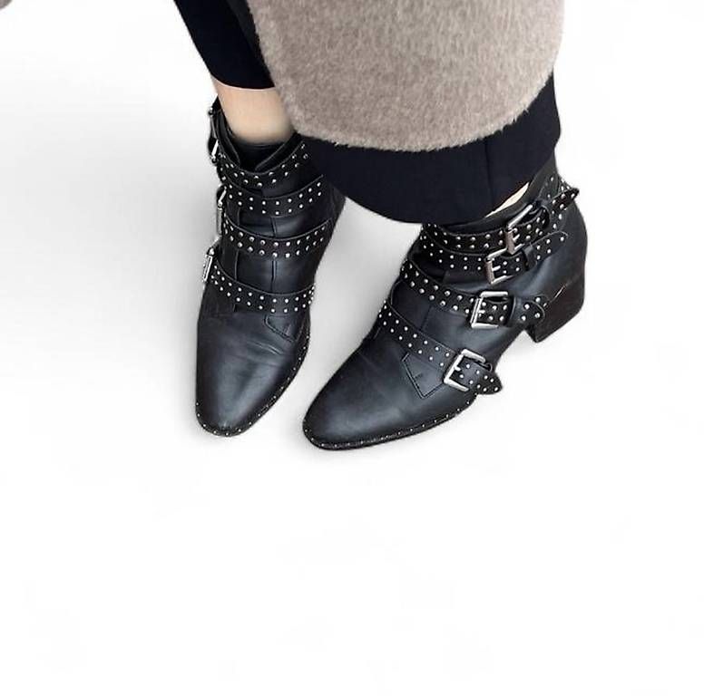 Scarpe da donna: black ankle boots size 40 – Usato da Zürich venduto da cel_cw9k 1