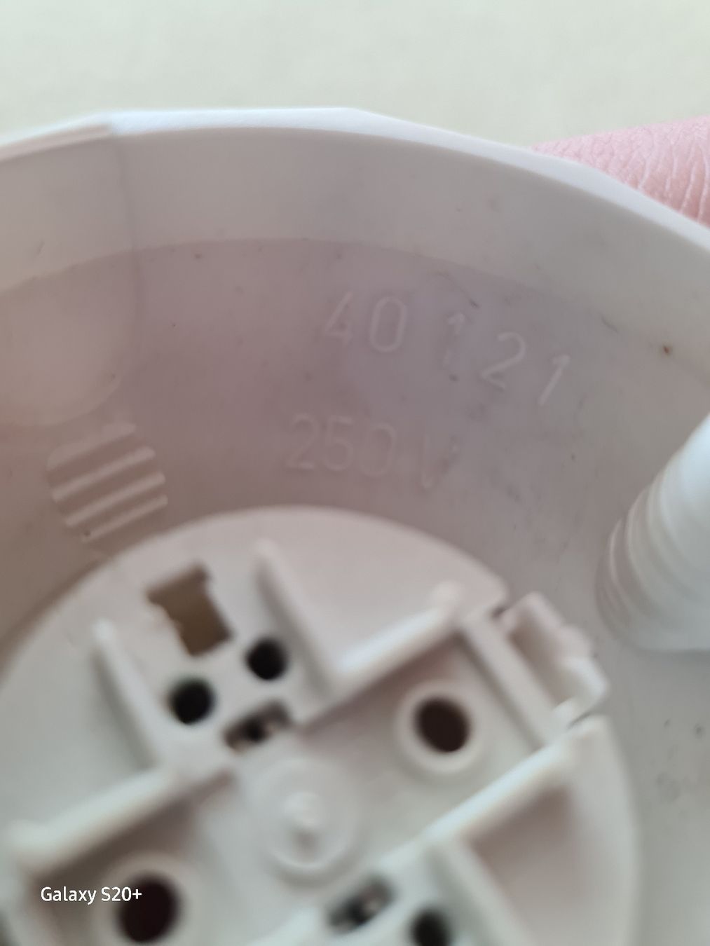 Lampadari & plafoniere: Weisse Deckenlampe Fassung weiss E27 – Usato da Zürich venduto da Alibaba1234 2